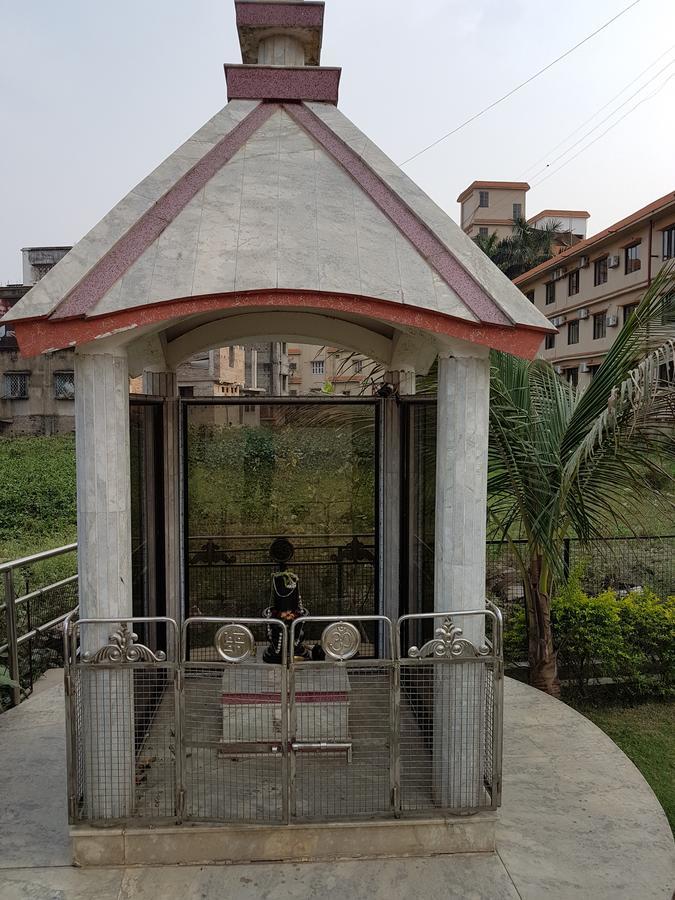 Swagatam International Hotell Tarapith Eksteriør bilde