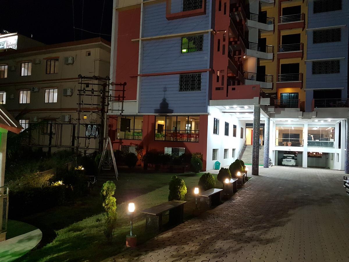Swagatam International Hotell Tarapith Eksteriør bilde
