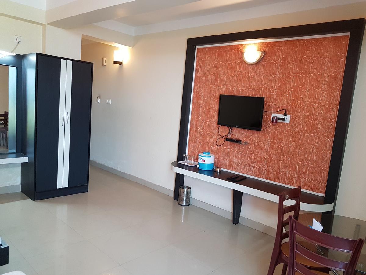 Swagatam International Hotell Tarapith Eksteriør bilde