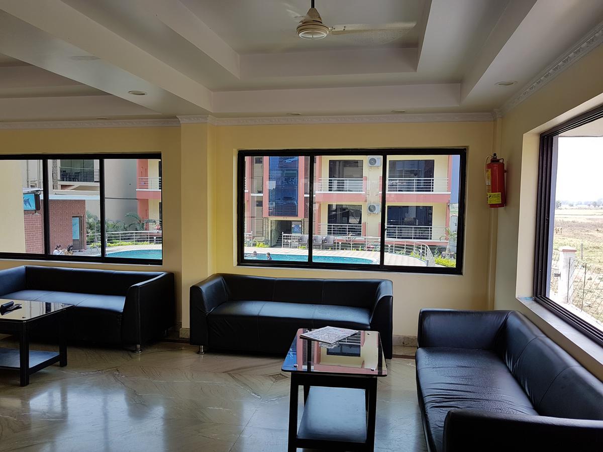 Swagatam International Hotell Tarapith Eksteriør bilde